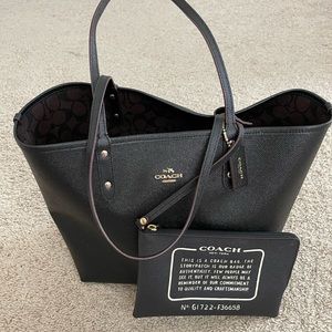 Coach tote bag reversible